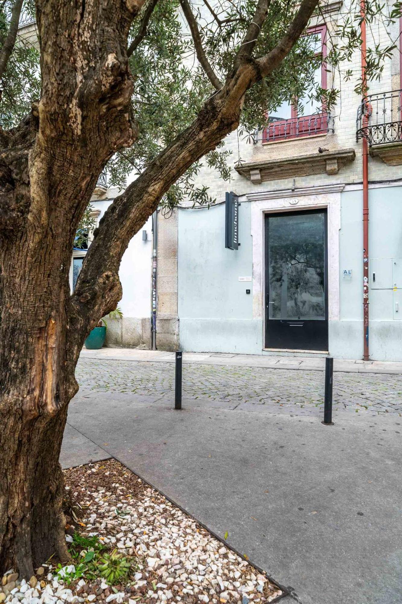 Limehome Porto Rua Das Oliveiras Exterior photo
