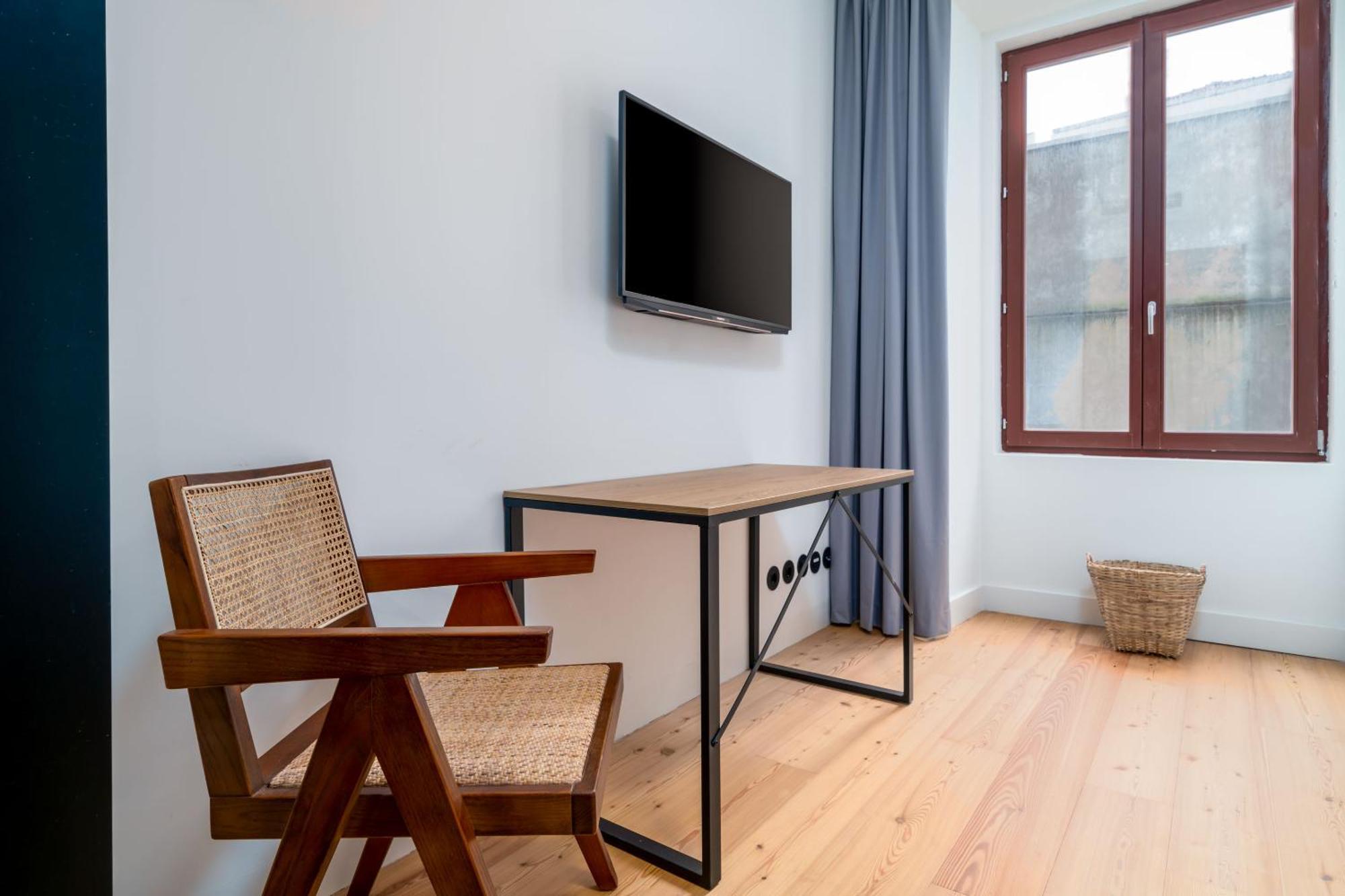 Limehome Porto Rua Das Oliveiras Room photo