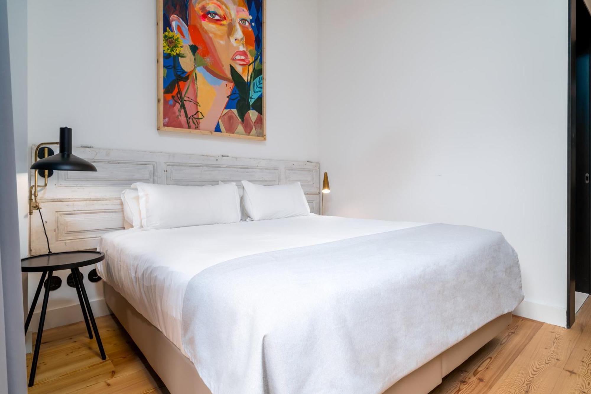 Limehome Porto Rua Das Oliveiras Room photo